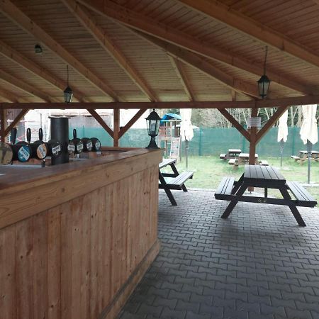 Pivovar Maly Janek - Restaurace, Penzion A Stany Jince Exteriör bild